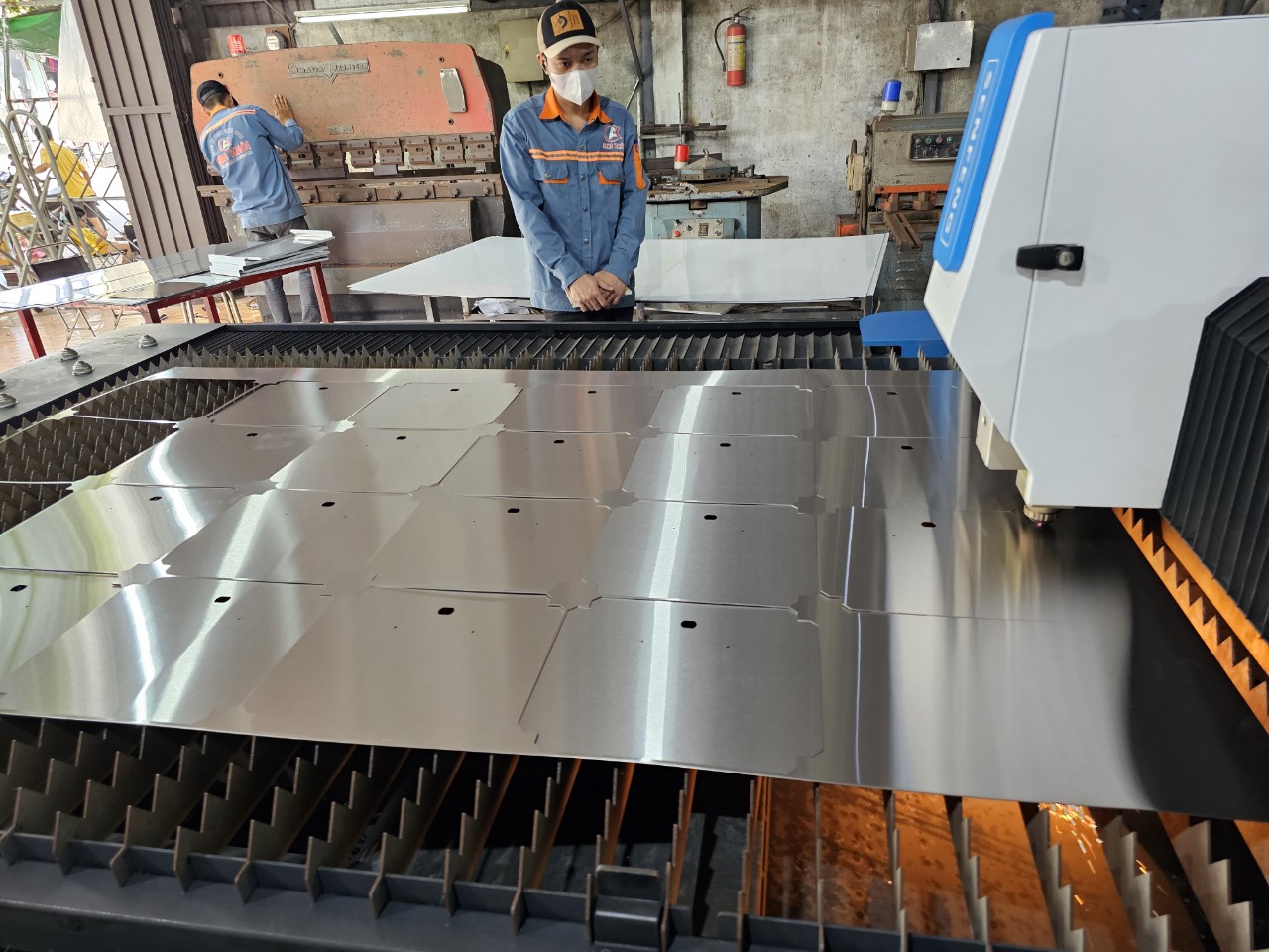 CÔNG TY TNHH SX TM INOX ANH KHÔI