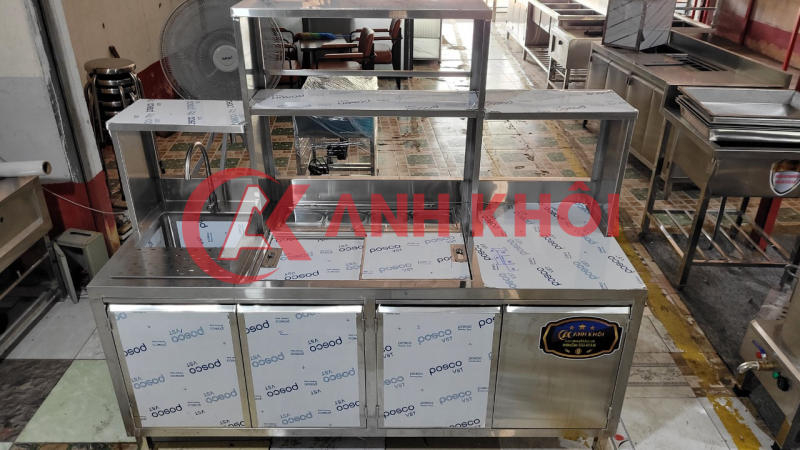 Quầy inox theo yêu cầu Dài 1m80