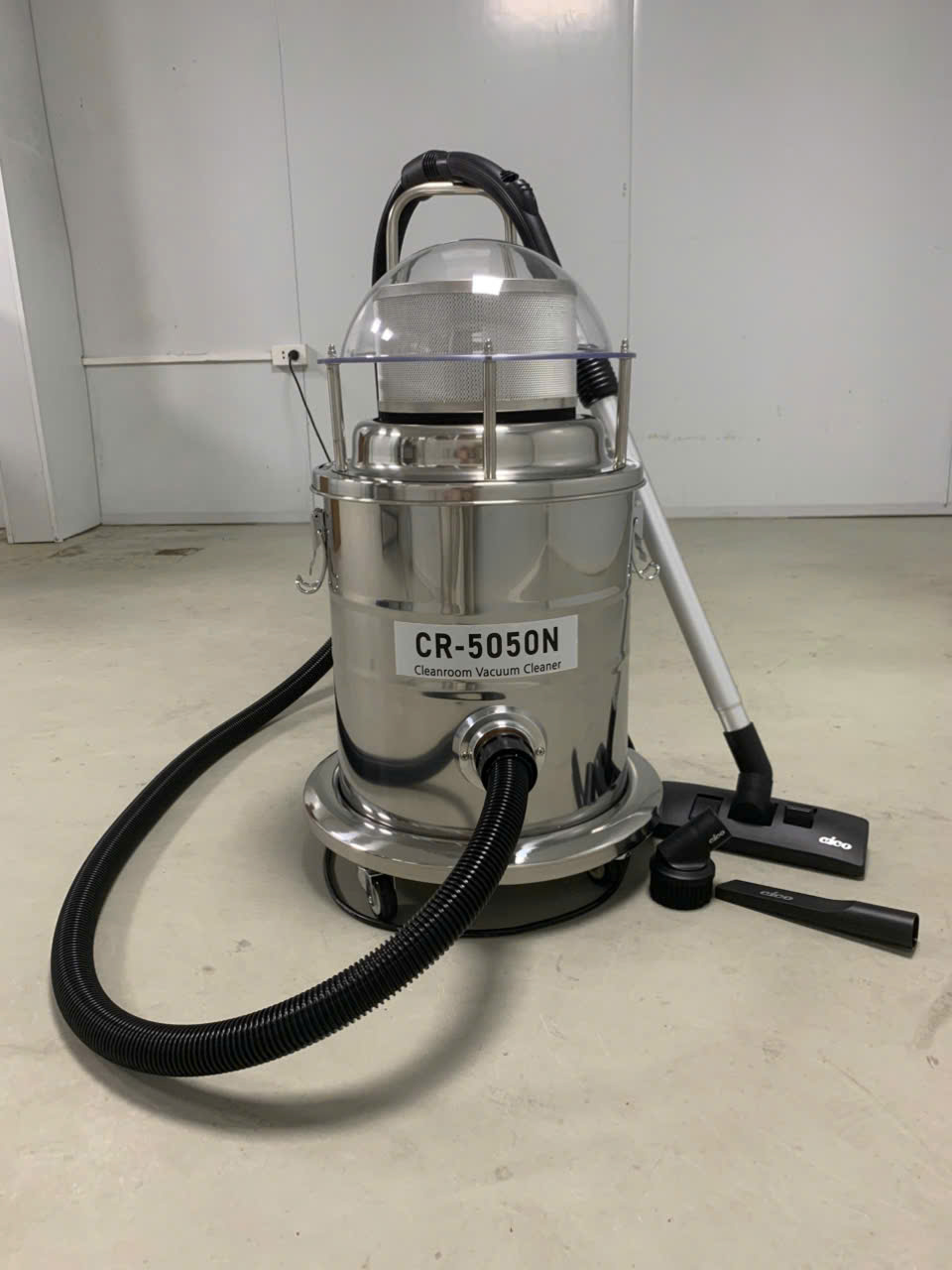 máy hút bụi CR-5050N